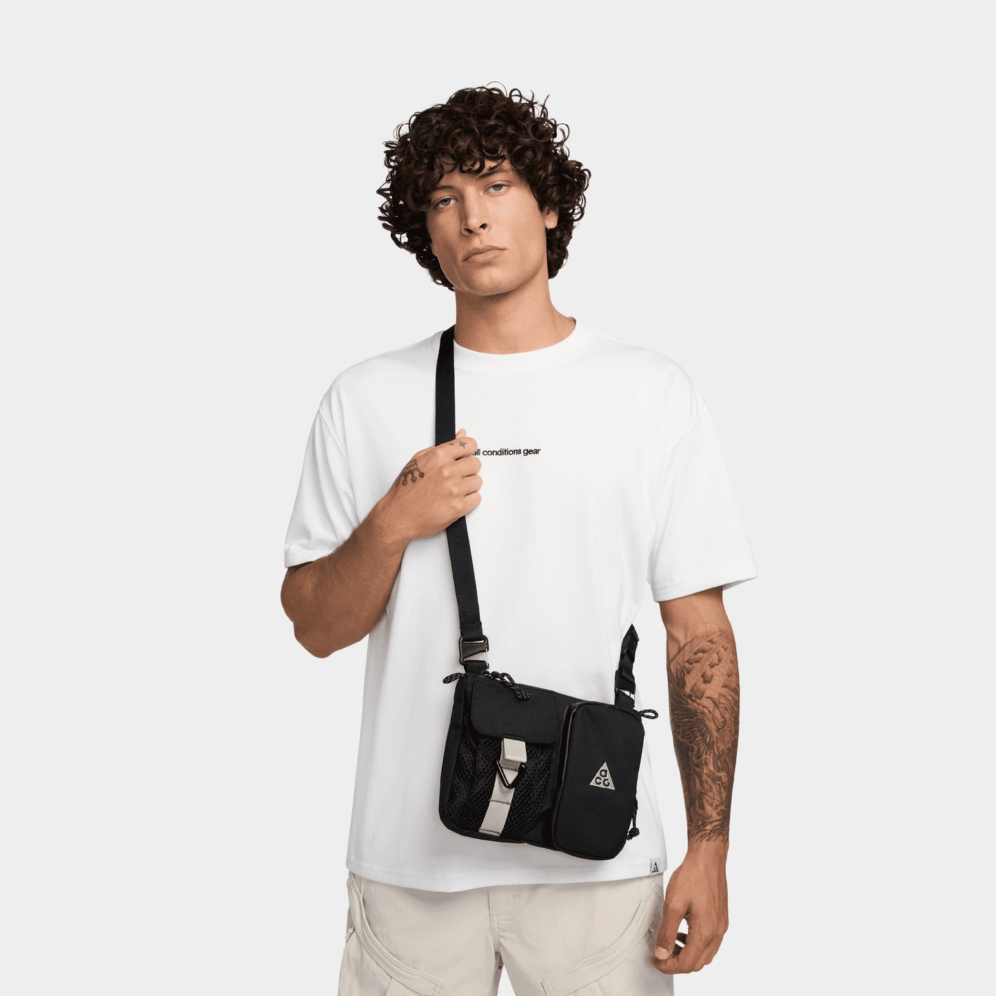 Nike ACG "DAYMAX" Crossbody Bag