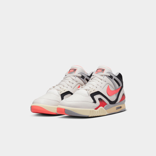 Nike Air Tech Challenge 2