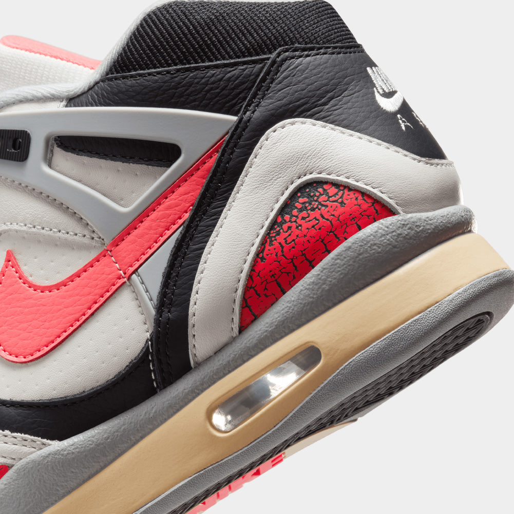 Nike Air Tech Challenge 2