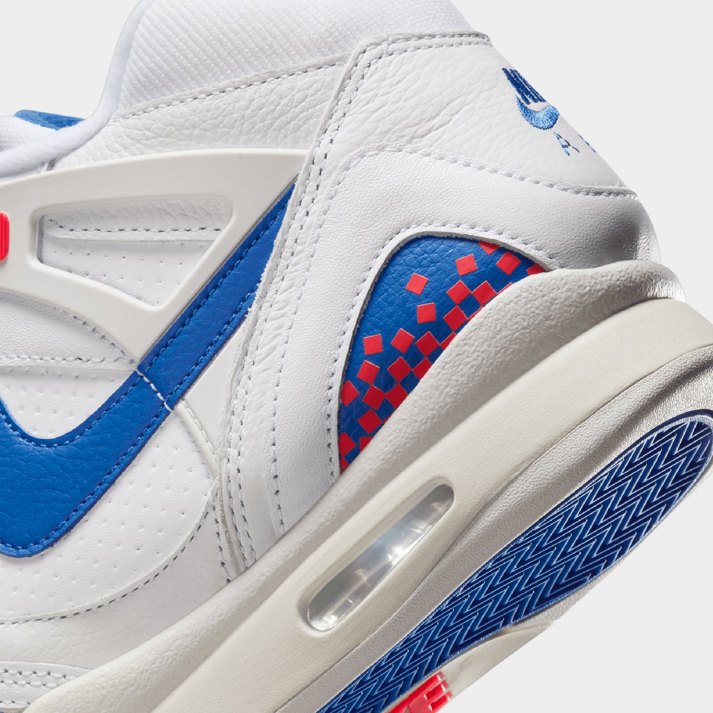 Nike Air Tech Challenge 2