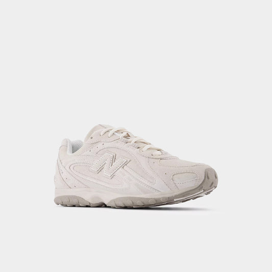 New Balance 204L