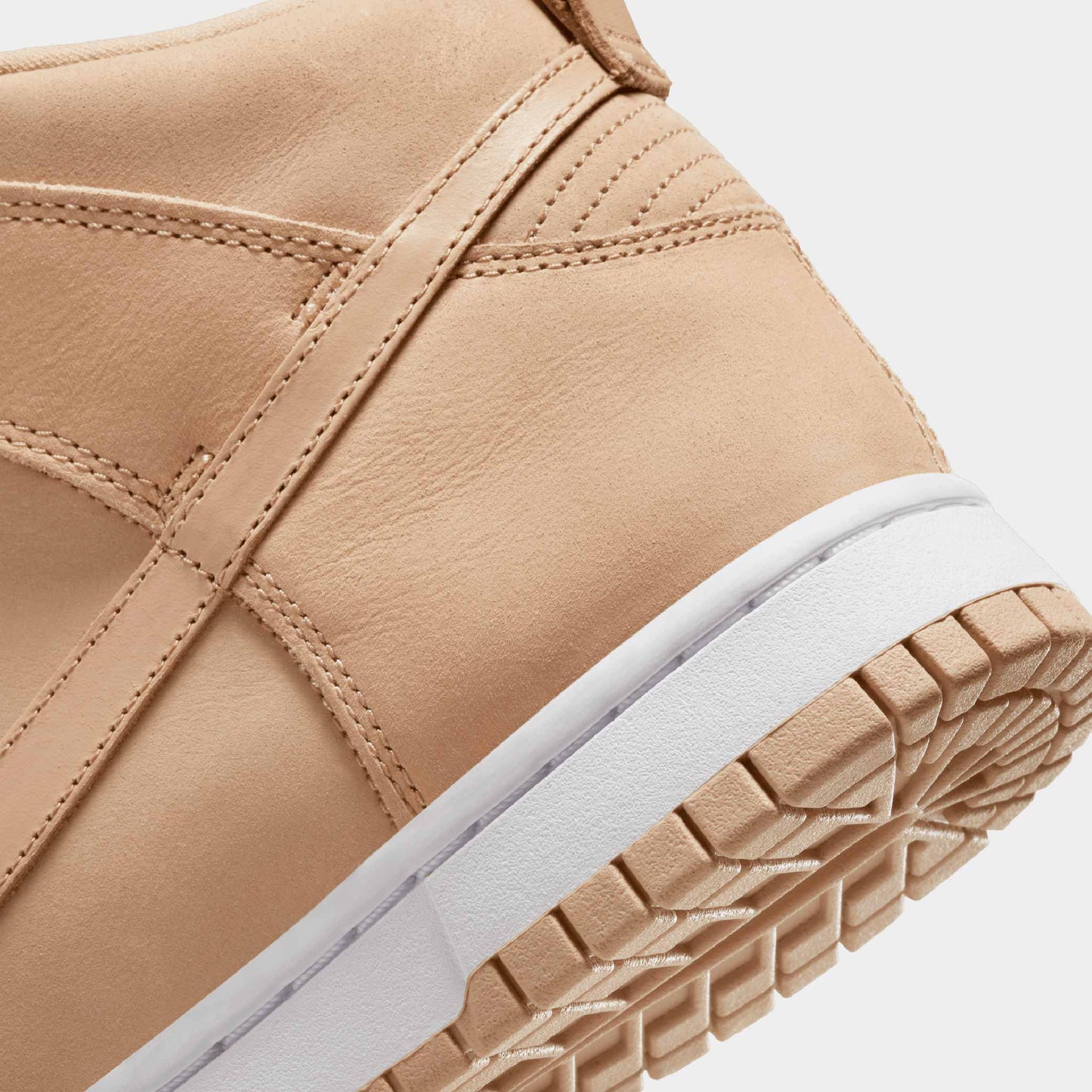 Nike Dunk High Premium "Vachetta Tan" (W)