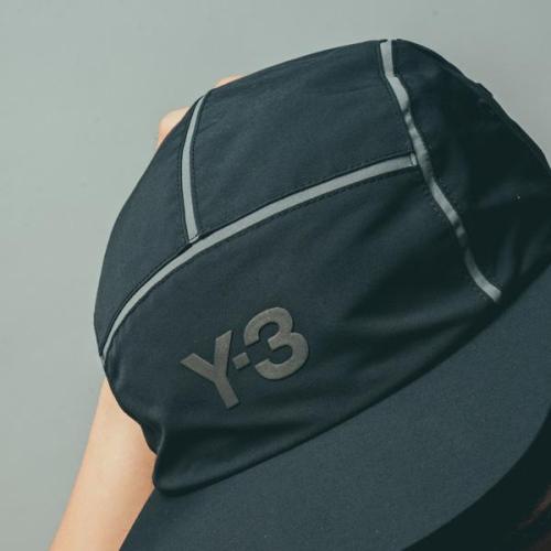 Y3
