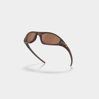 Oakley MUZM Straight Jacket® 99