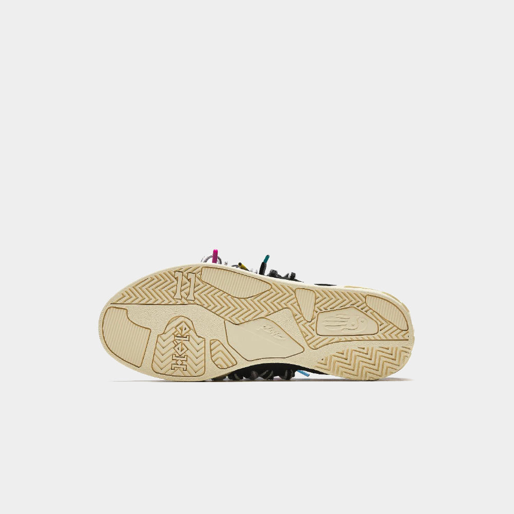 ANTA x Kyrie Irving Hélà