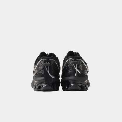 ASICS x YOASOBI GEL-KINETIC FLUENT