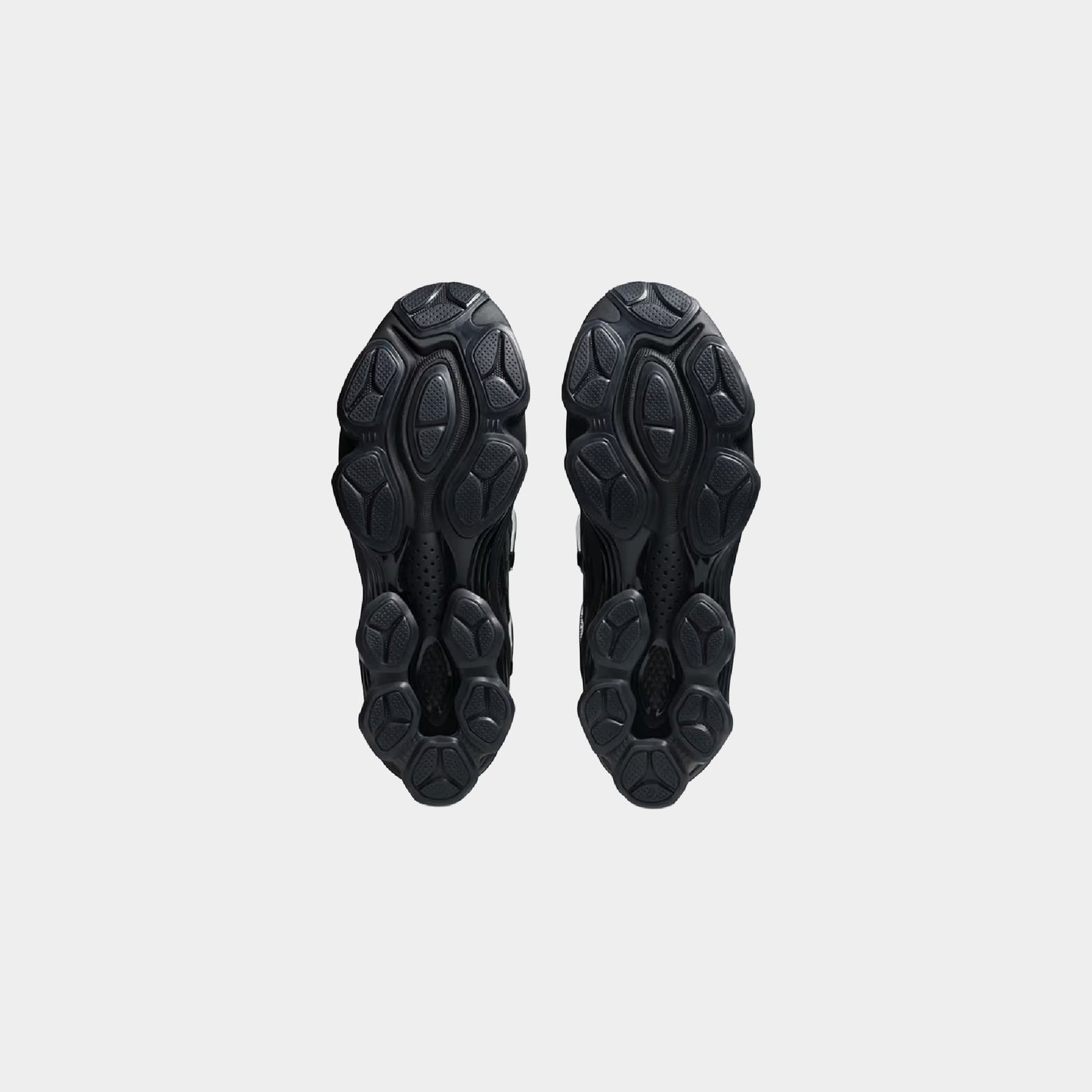 ASICS x YOASOBI GEL-KINETIC FLUENT