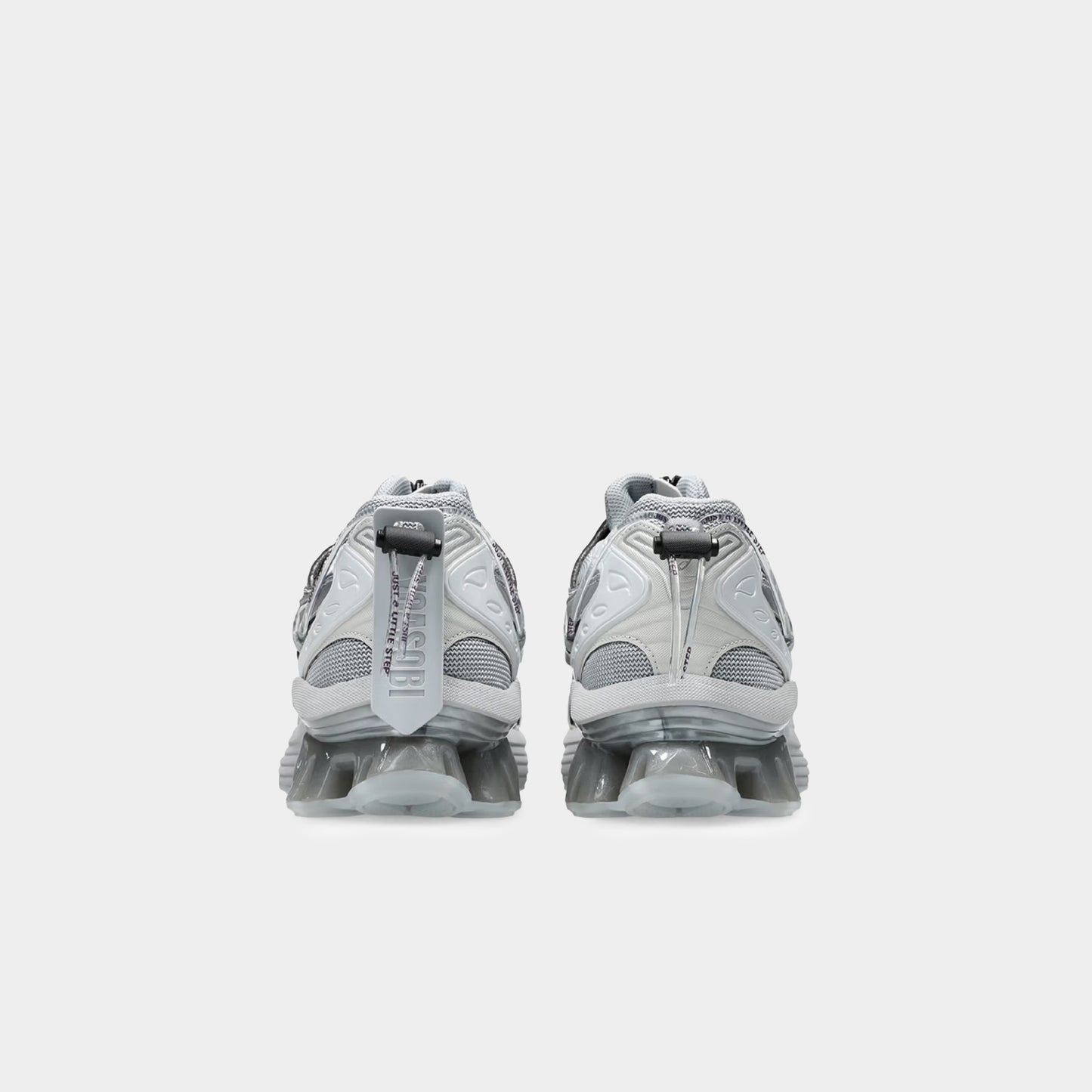 ASICS x YOASOBI GEL-KINETIC FLUENT