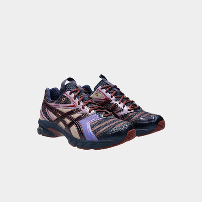 ASICS UB9-S Gel-DS Trainer 14