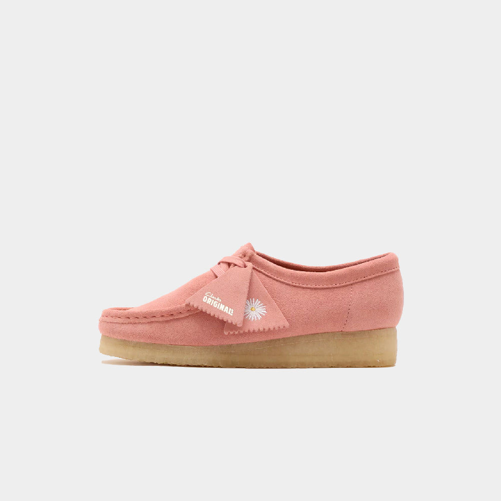 Clarks Originals Wallabee (W) – Classic & Stylish Footwear – atmos