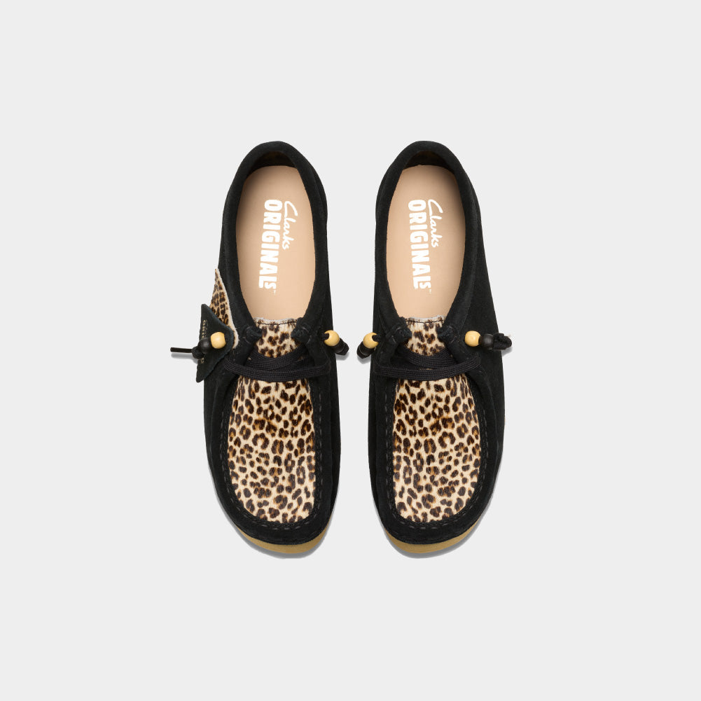 Clarks Originals x Tokyo Wallacraft Bee – Classic & Stylish