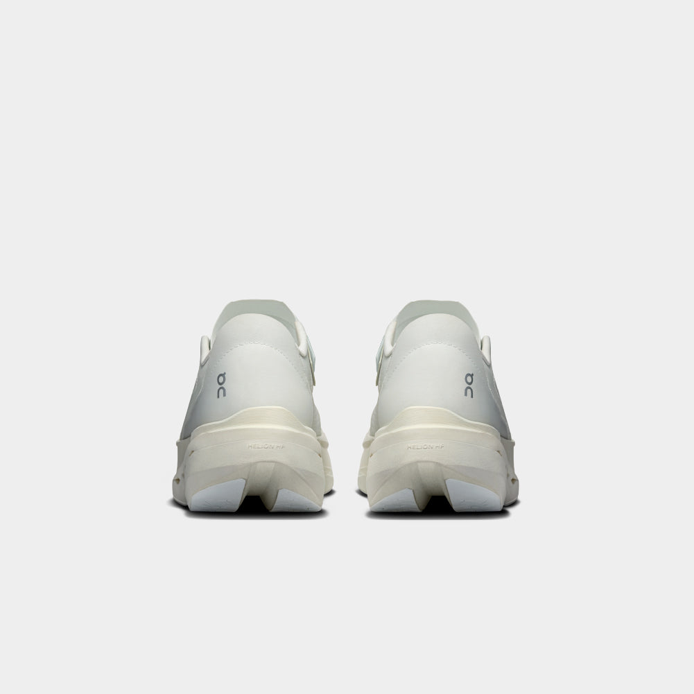 On × POST ARCHIVE FACTION (PAF) Cloudboom Volt