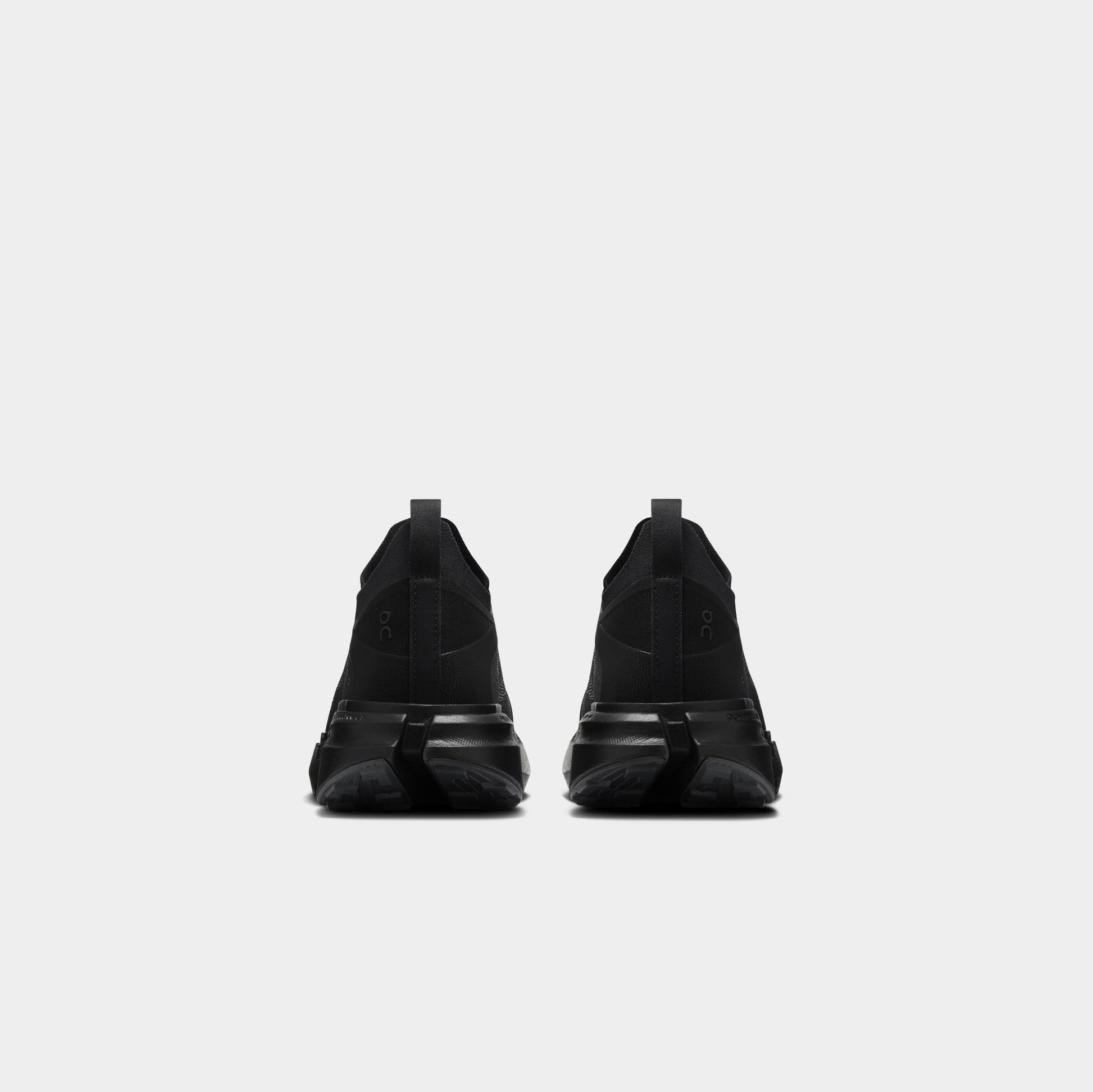 On × POST ARCHIVE FACTION (PAF) Cloudsoma (W)