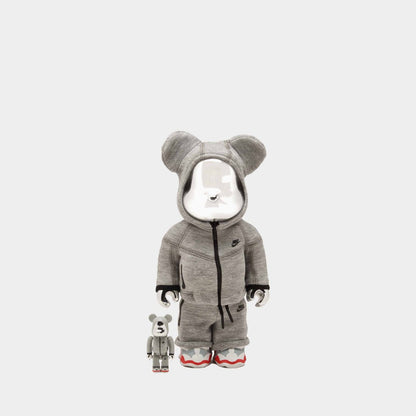 Medicom Be@rbrick Nike Tech Fleece N98 100% & 400%