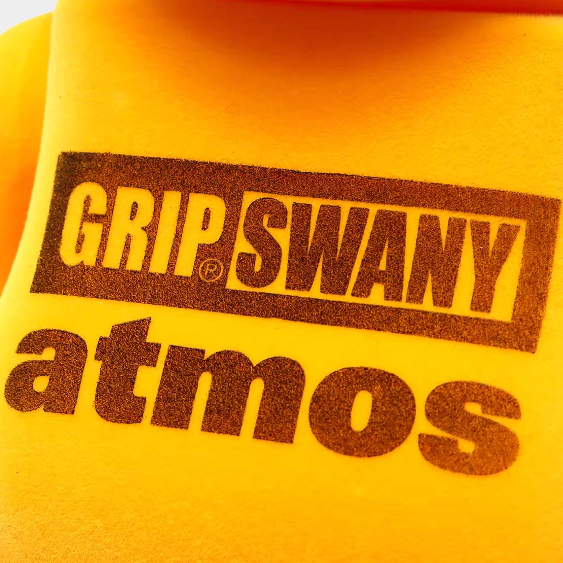 Medicom Be@rbrick atmos x GRIPSWANY 100% & 400% – Classic
