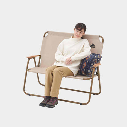 Logos Boa & Fleece Cushion Blanket