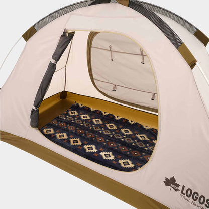 Logos Boa & Fleece Cushion Blanket