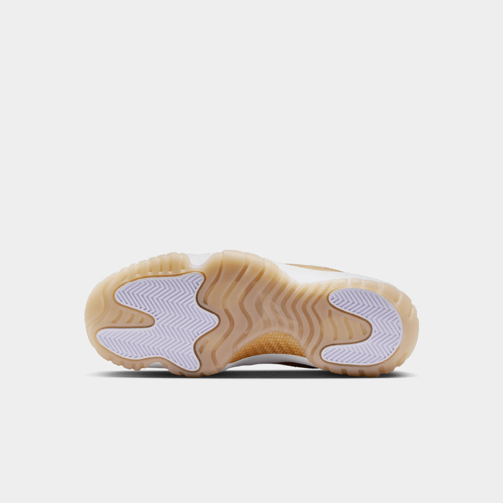 Air Jordan 11 Low "Mother's Day"