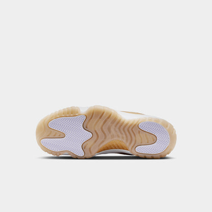 Air Jordan 11 Low "Mother's Day"