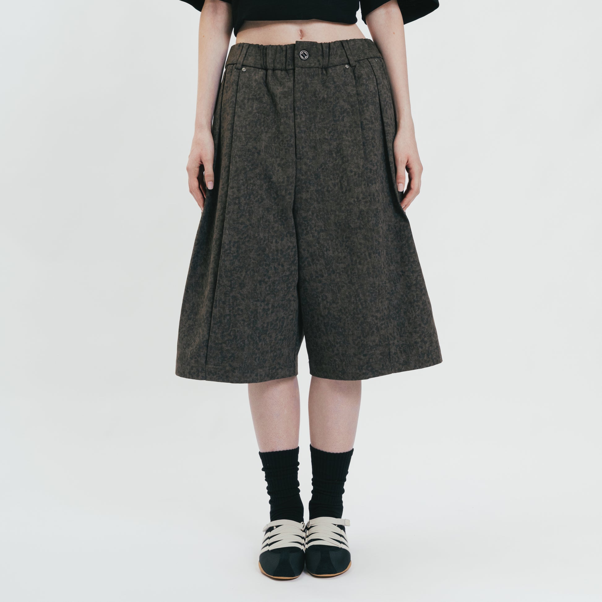 ButNotReally™ Printed Cotton Wide Fit Pleated Half Pants atmos Kuala Lumpur