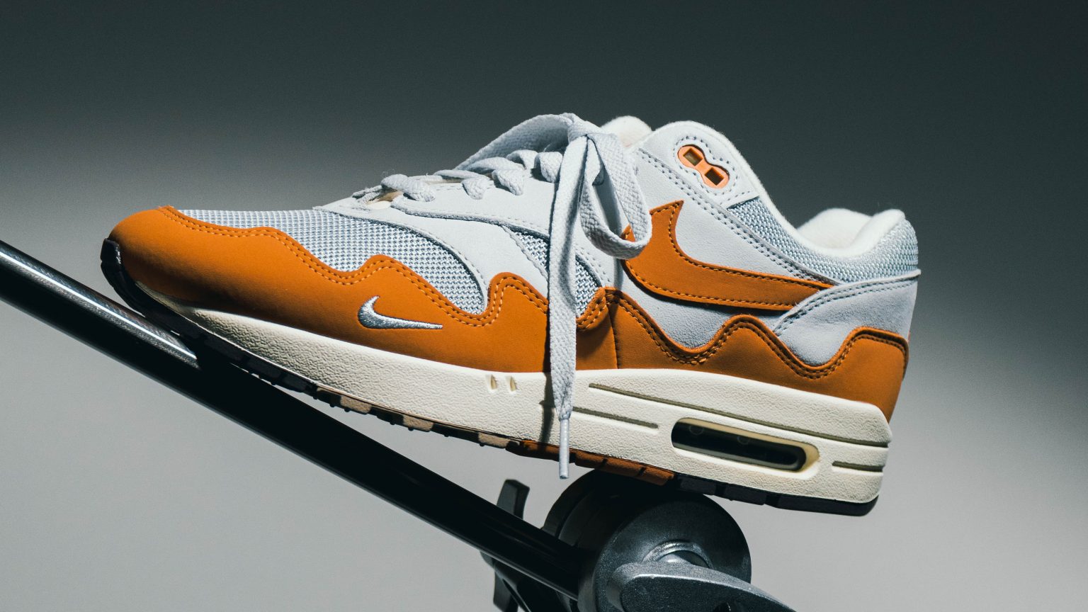 MAKING WAVES: NIKE AIR MAX 1 X PATTA "MONARCH"