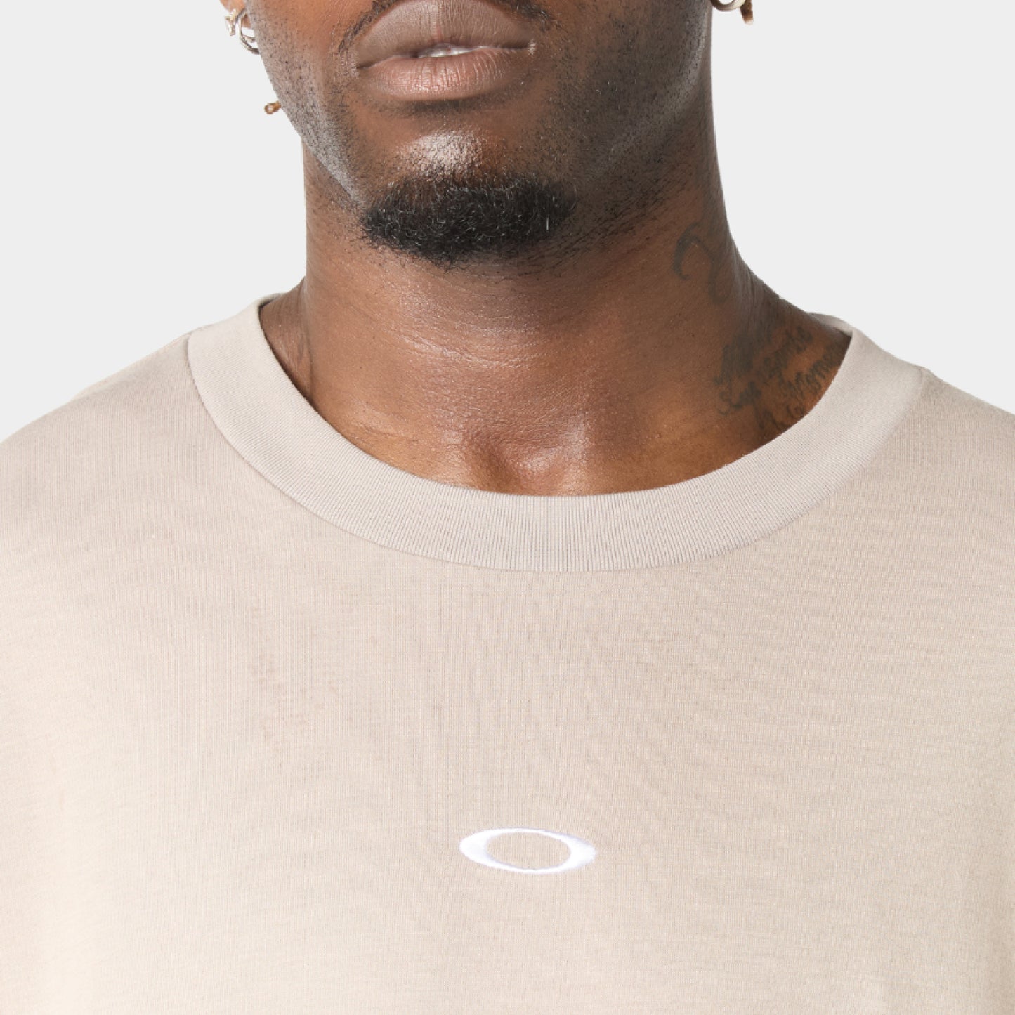 Oakley Enhance QDC Tee 5.0 atmos Kuala Lumpur