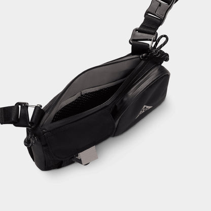 Nike ACG "DAYMAX" Crossbody Bag