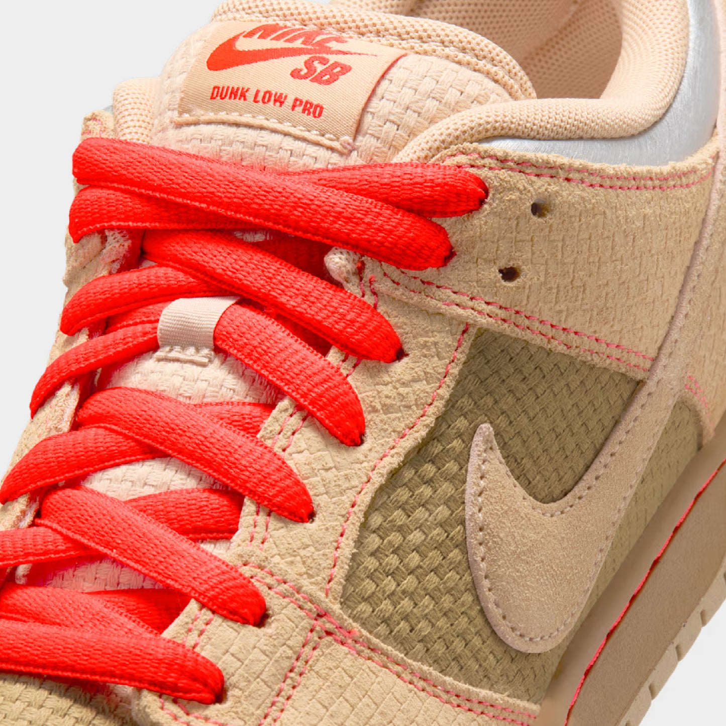 Nike SB Dunk Low "Songkran"
