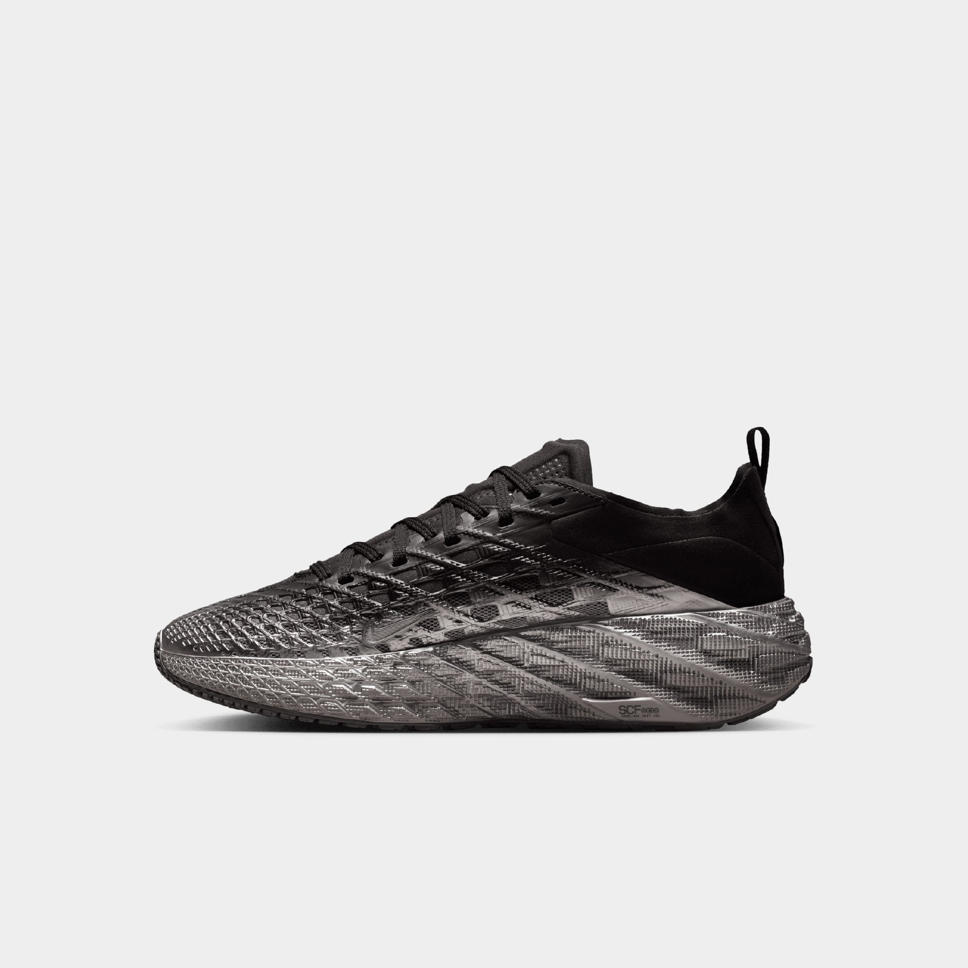 Nike Ava Edge