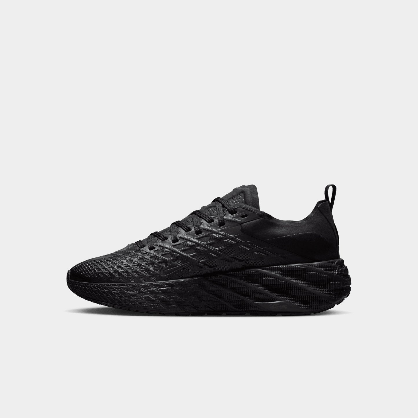 Nike Ava Edge