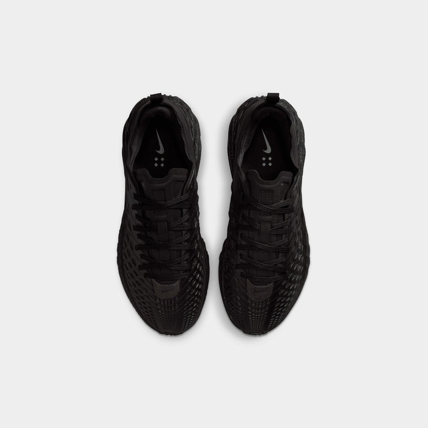 Nike Ava Edge