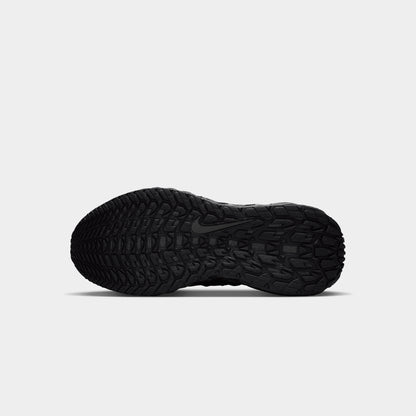 Nike Ava Edge