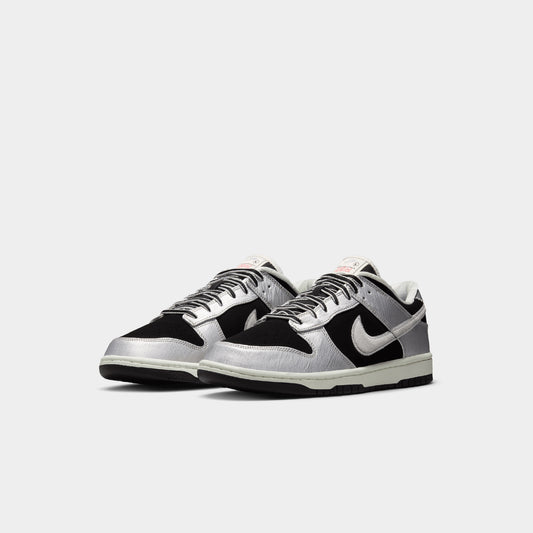 Nike Dunk Low Retro
