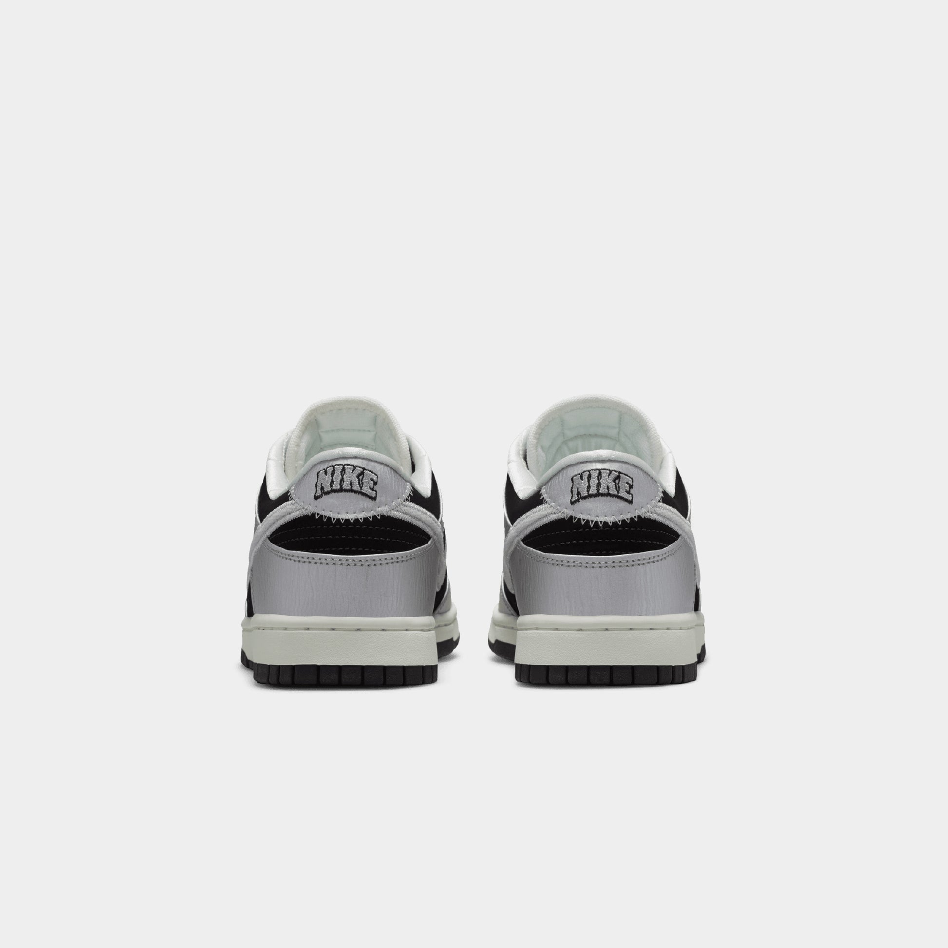 Nike Dunk Low Retro
