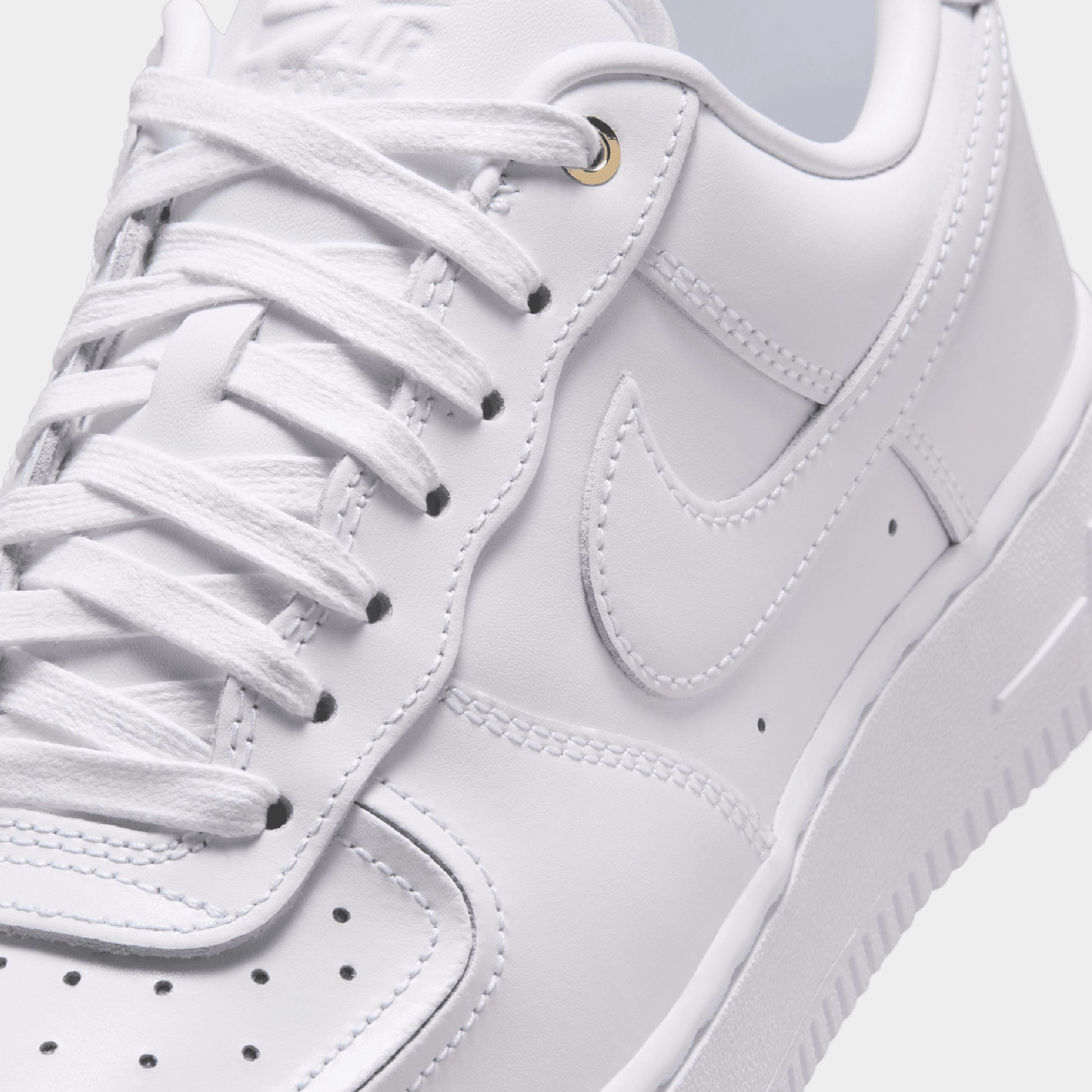 Nike Air Force 1 '07 (W)