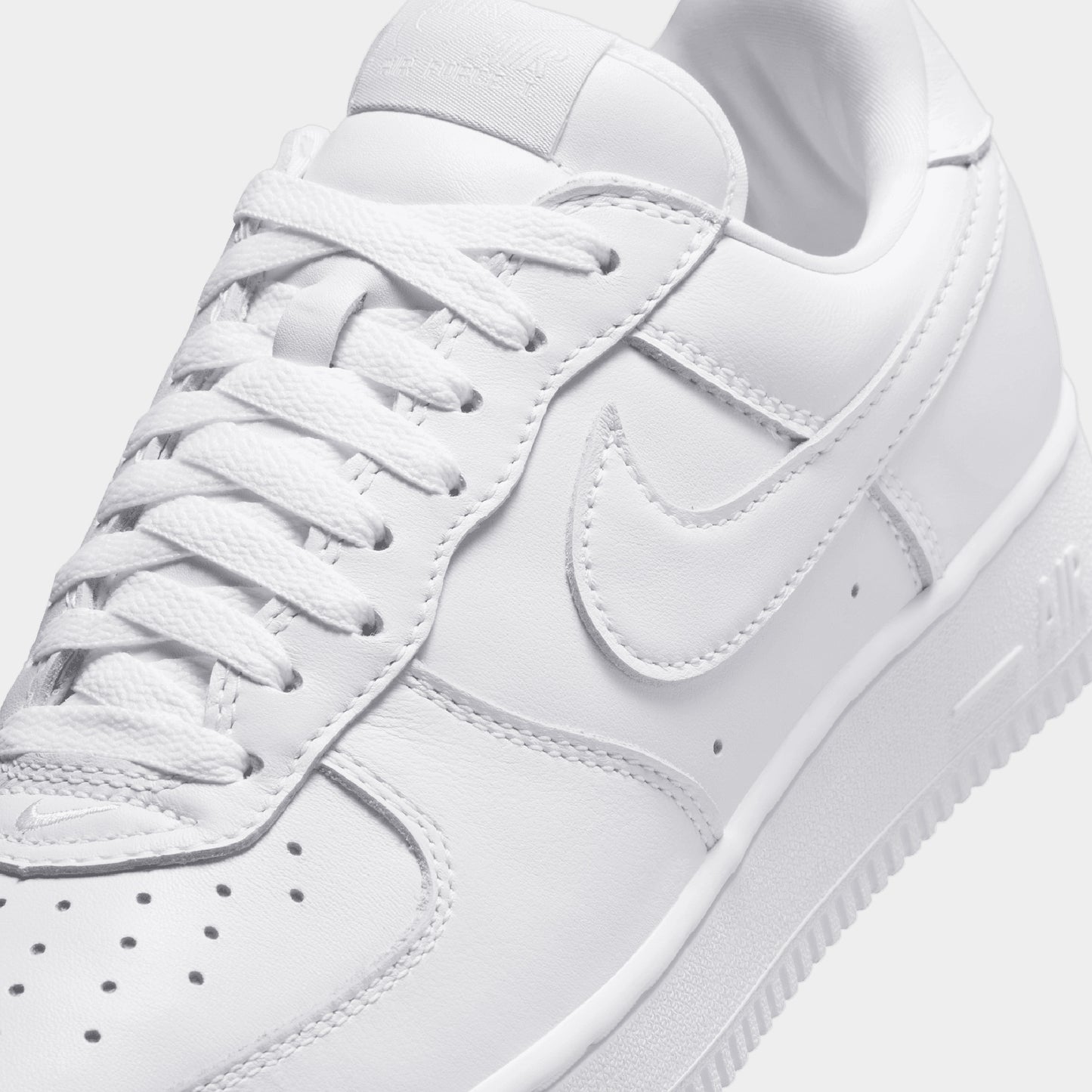 Nike Air Force 1 '01