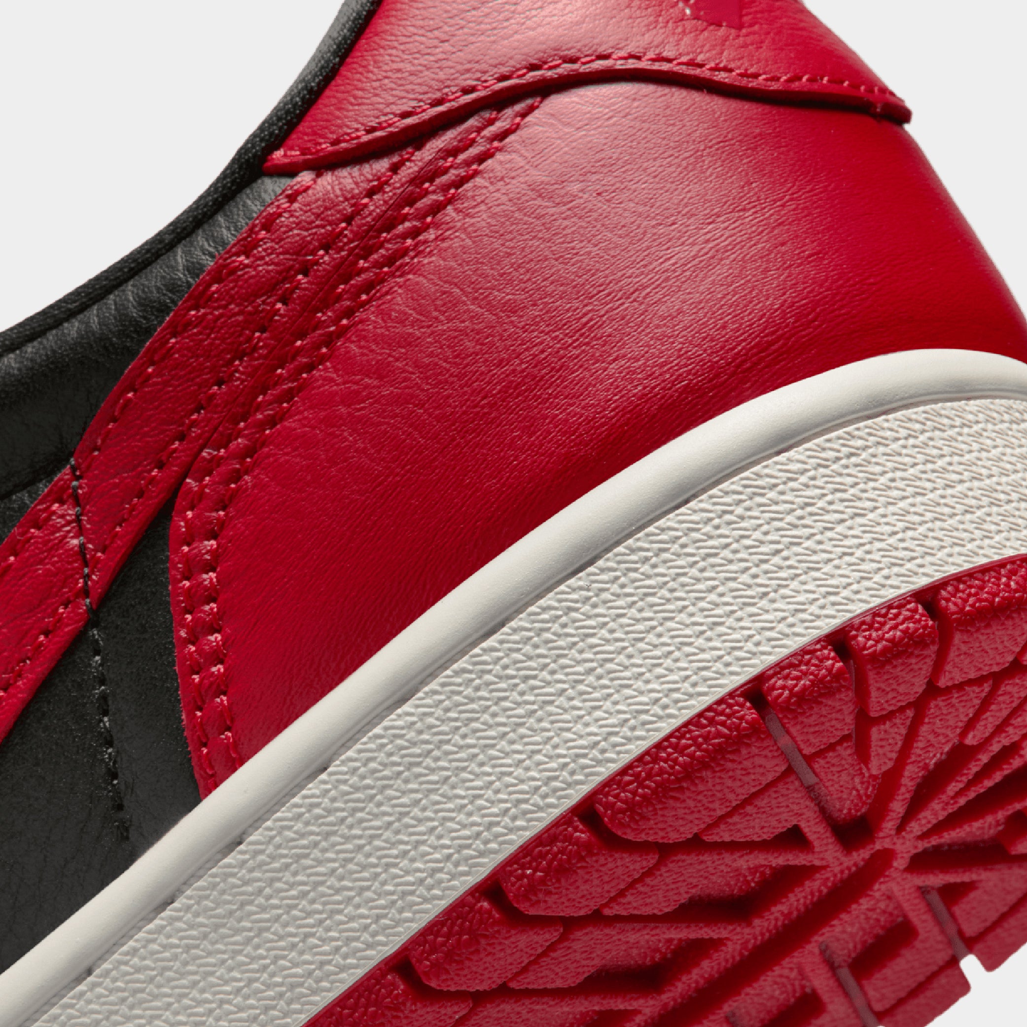 Air Jordan 1 Retro Low OG 