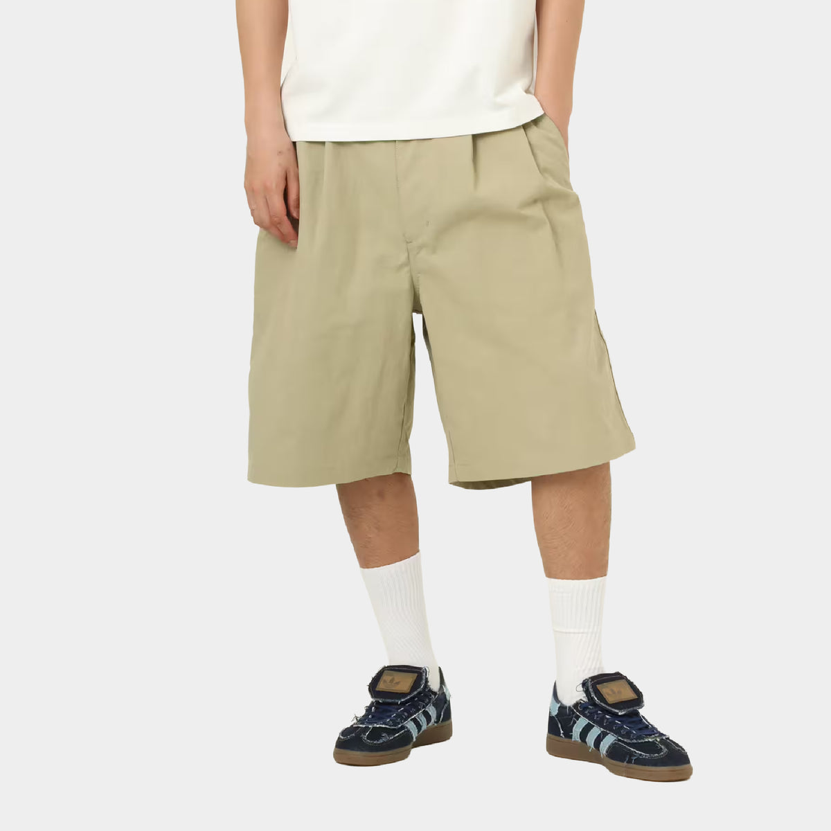 atmos 2-Tuck Baggy Shorts