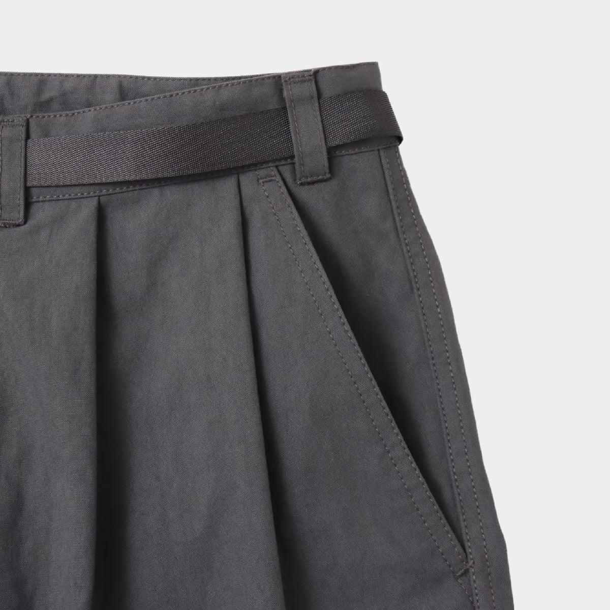 atmos 2-Tuck Baggy Shorts