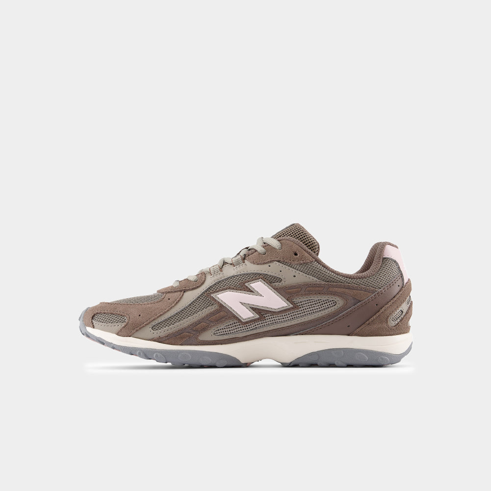 New Balance 204L