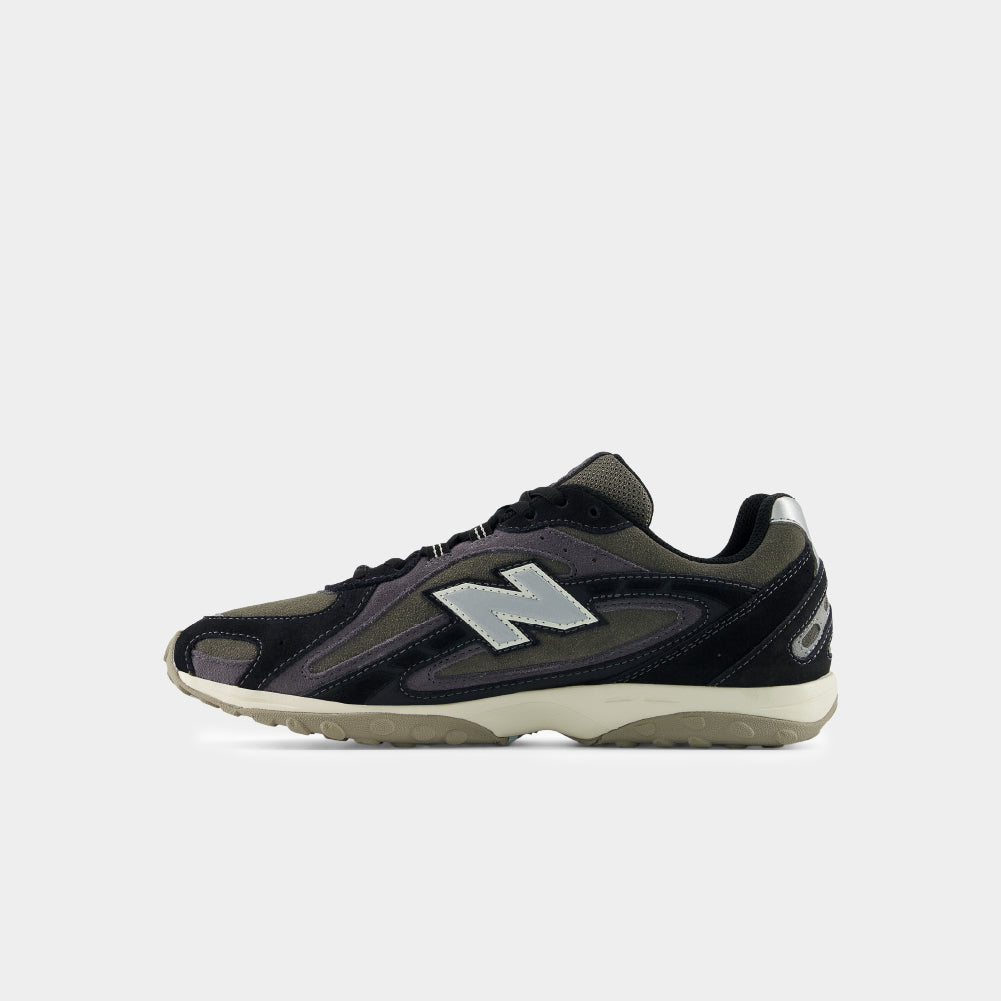 New Balance 204L