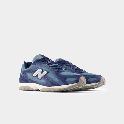New Balance 204L