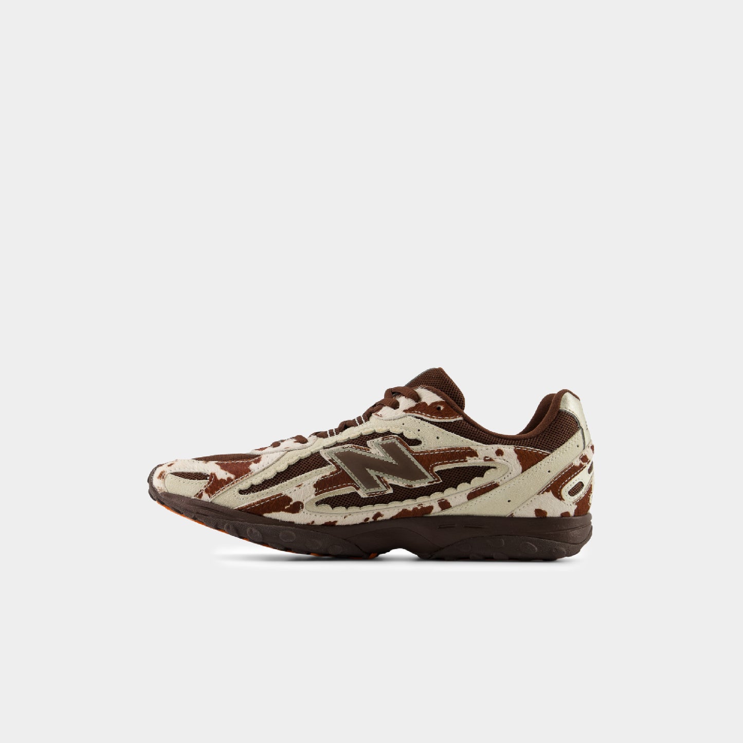 New Balance x atmos Pink 204L "Cow Girl"