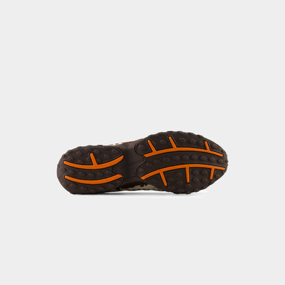 New Balance x atmos Pink 204L "Cow Girl"