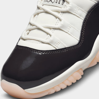 Air Jordan 11 Retro "Neapolitan" (W)