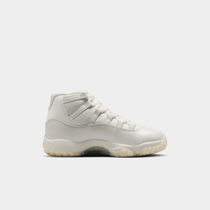 Air Jordan 11 Retro "Pearl" (W)