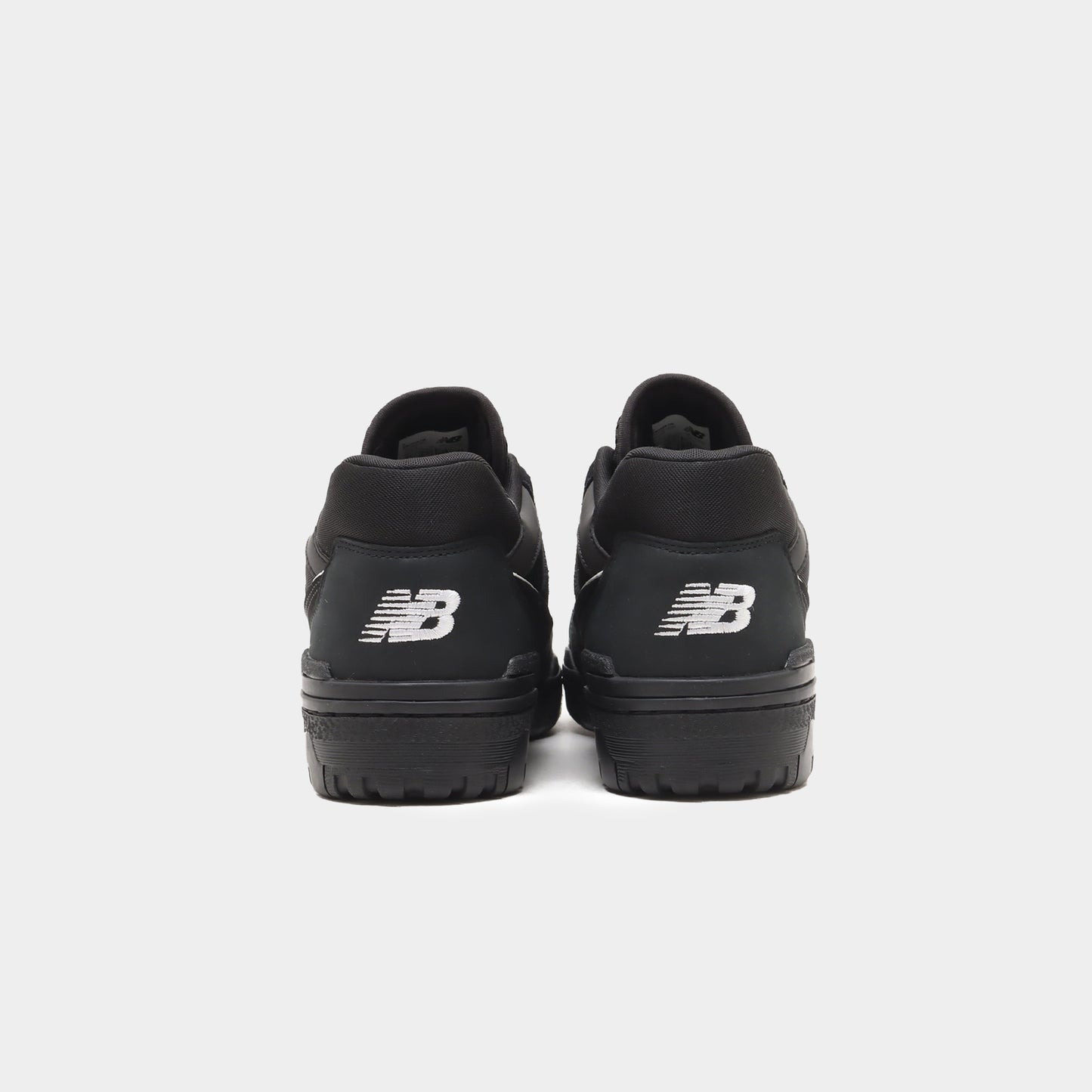 New Balance x atmos 550 "Back in Black"