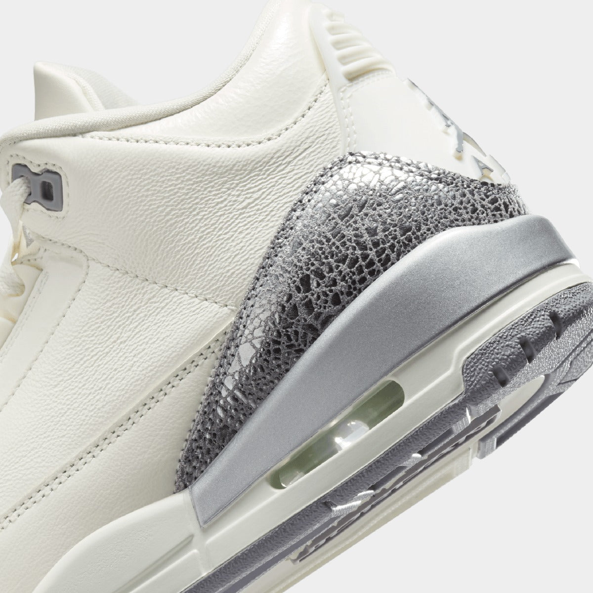 Air Jordan 3 Retro (W)