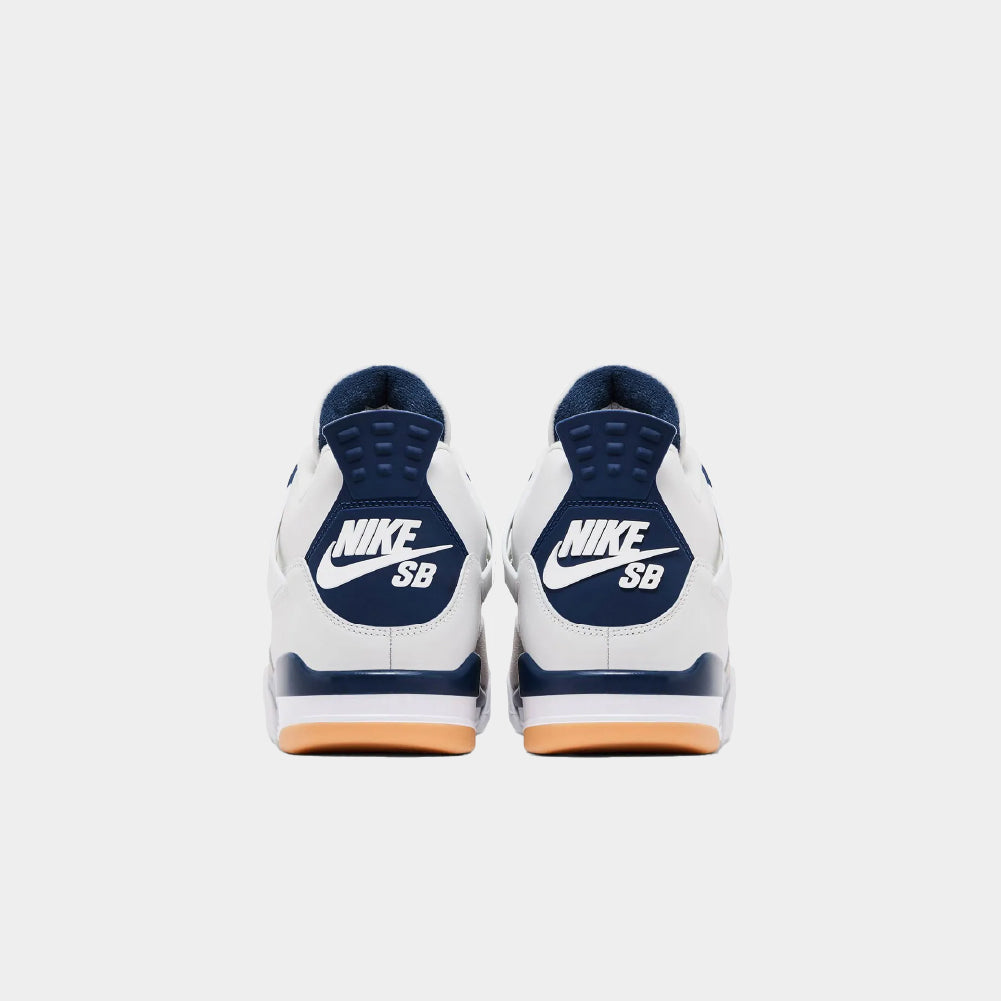 Nike SB x Air Jordan 4 Retro "Navy"