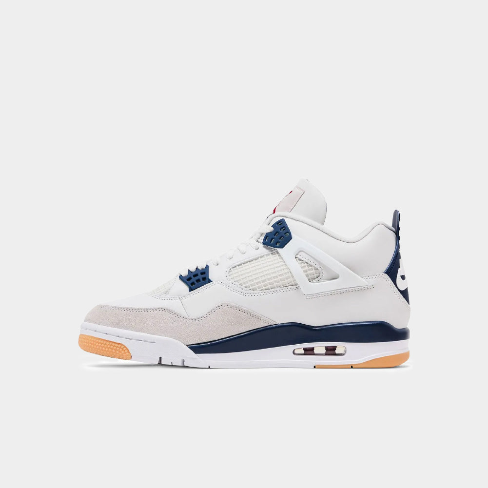 Nike SB x Air Jordan 4 Retro "Navy"